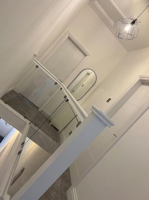 Brand New Stunning Family House Villa Блекпул Екстериор снимка